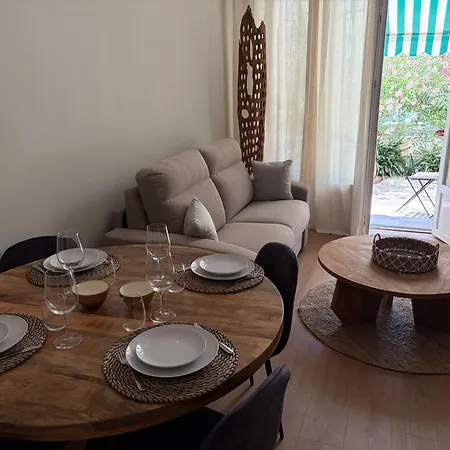 Patio 1920 Juan-les-pins Антіб